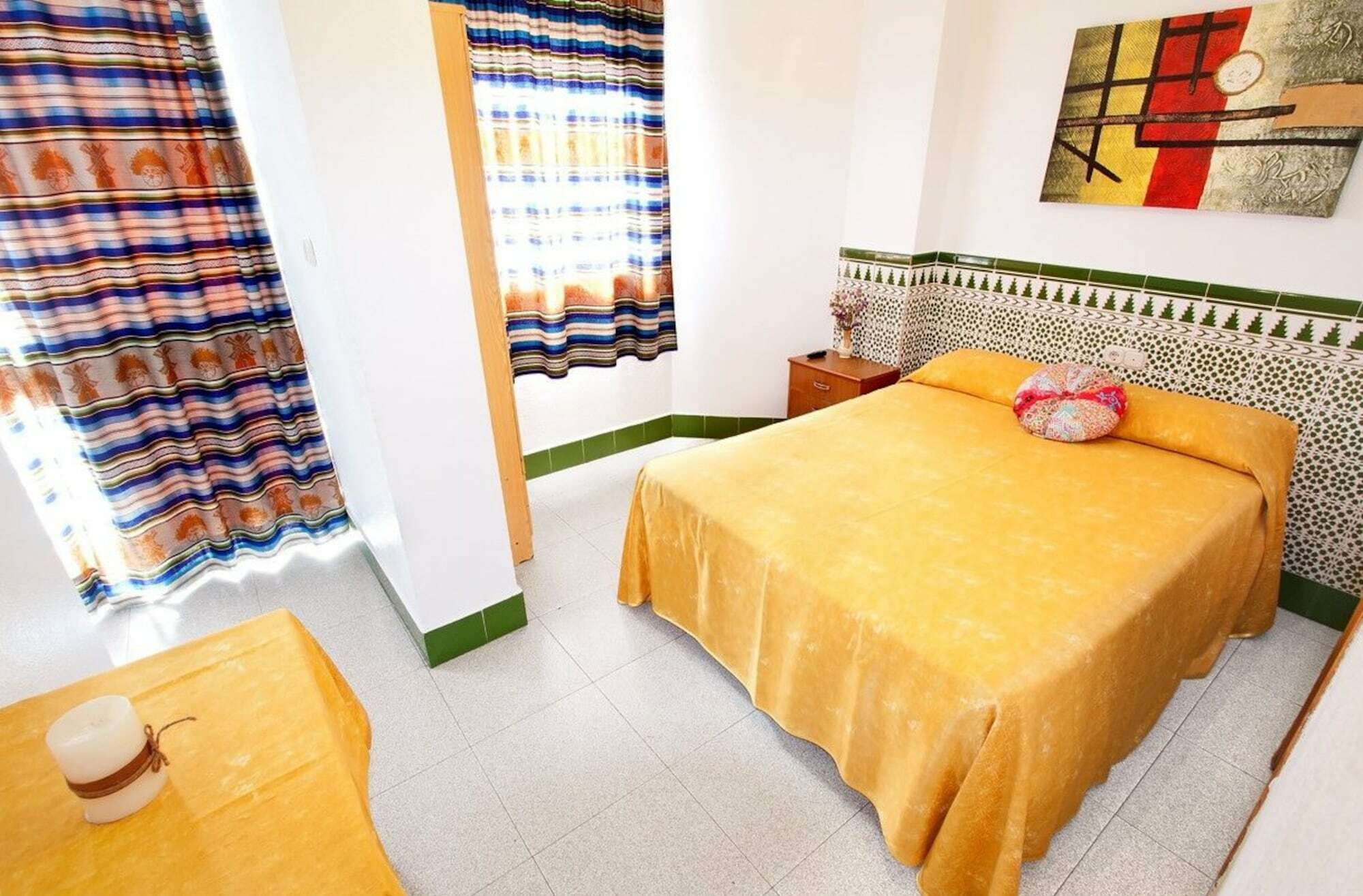 Hostal Estacion Almería Eksteriør bilde